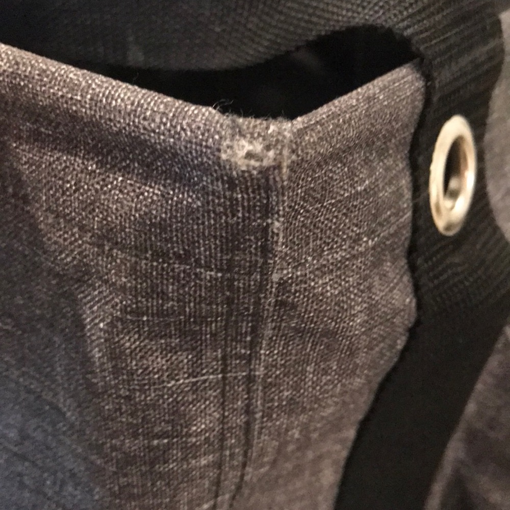 Thirty-One Small Utility Tote - Picture 6 of 6